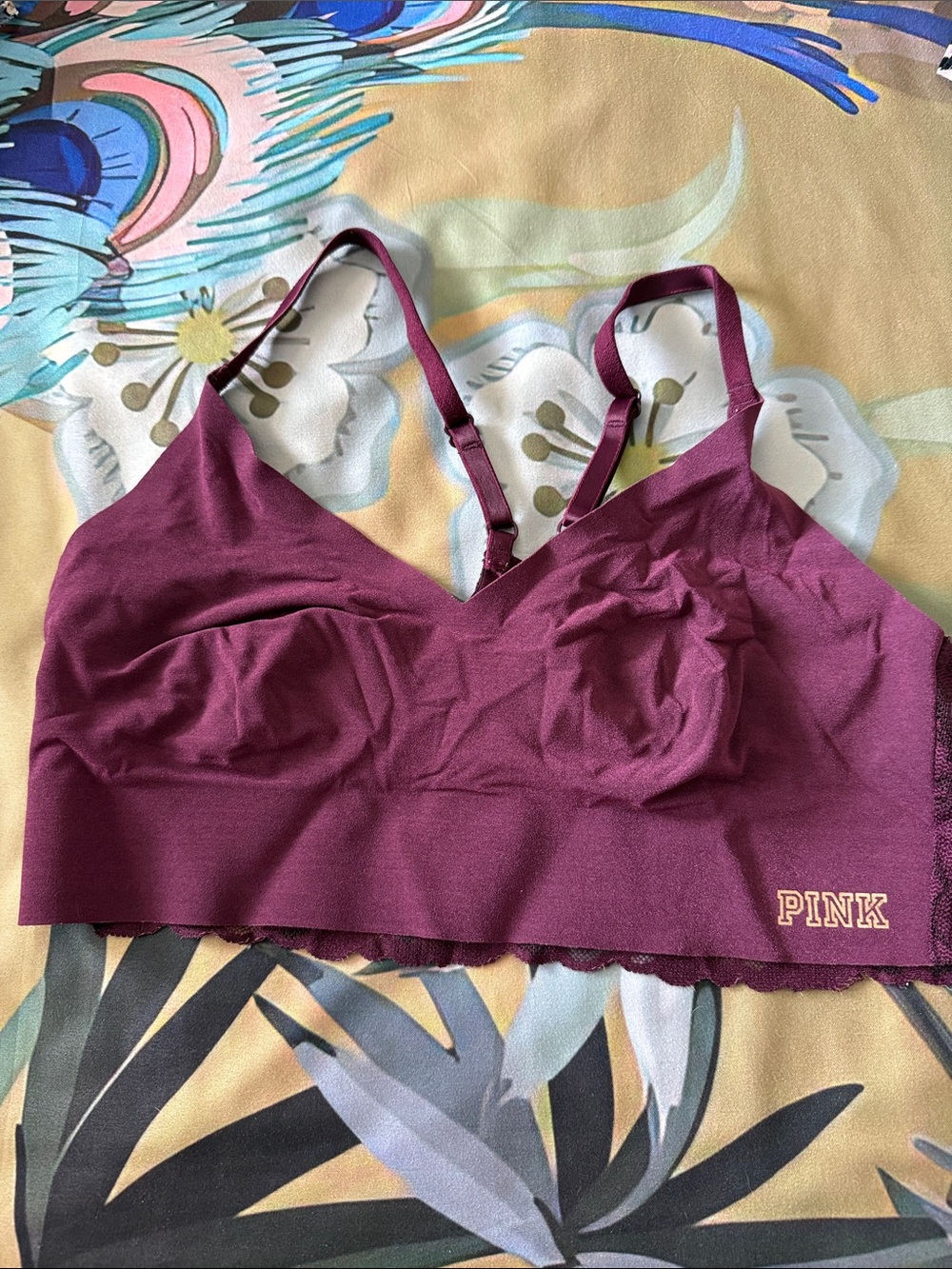 PINK Victoria's Secret Wireless Bralette in Berry Plum